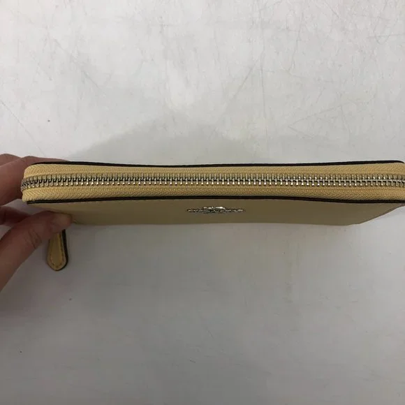 Coach Accordion zip crossgrain leather wallet Vanilla silver - Picture 12 of 16